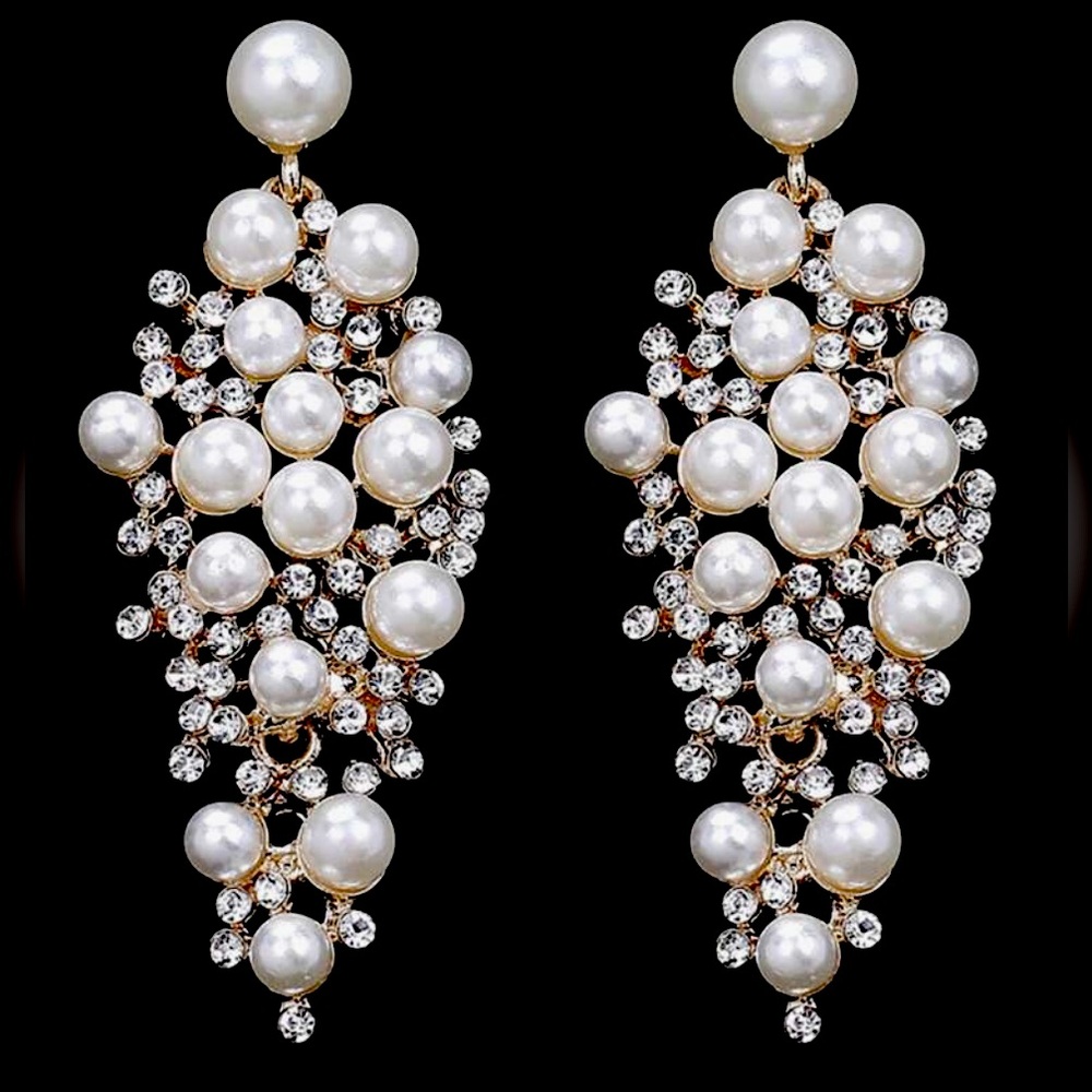 🆕 Elegant Pearl and Crystal Drop Earrings!!! Brand NEW!🆕